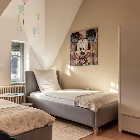 Stadtvilla Schillerblick Apartment *